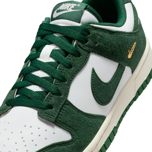 NIKE Dunk Low Womens Sneakers